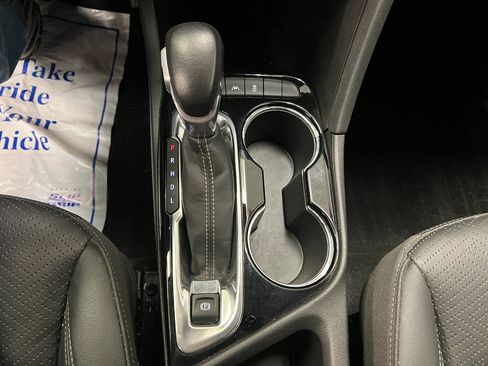 Used 2023 Buick Encore GX Essence w/ Experience Buick Package image 38