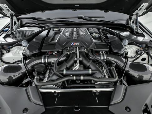 Used 2023 BMW M5 w/ Competition Package AWD/4WD image 17