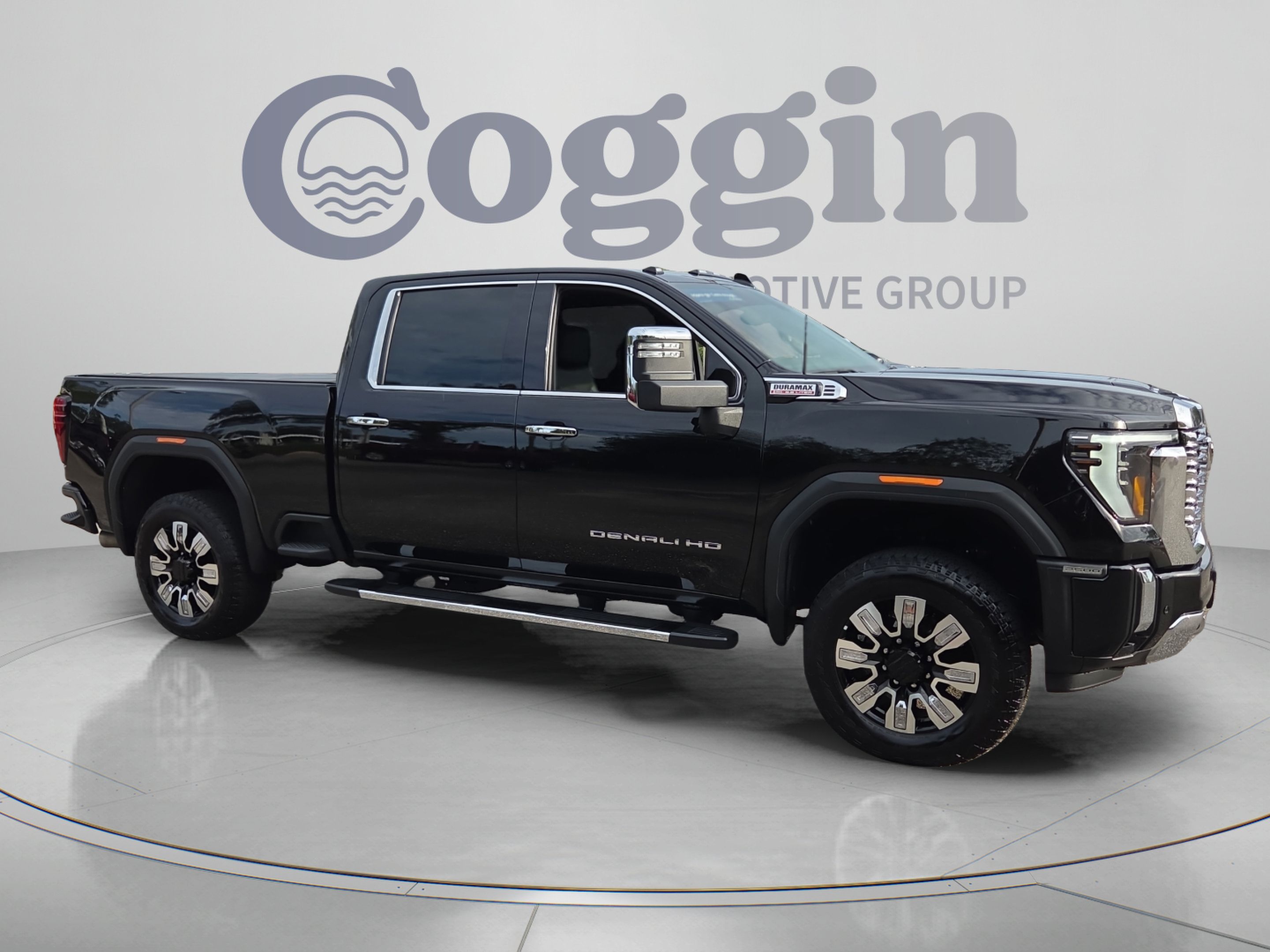 Certified 2025 GMC Sierra 2500 Denali w/ Technology Package AWD/4WD image 7
