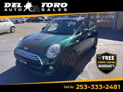 Used 2015 MINI Cooper 4-Door Hardtop FWD image 1