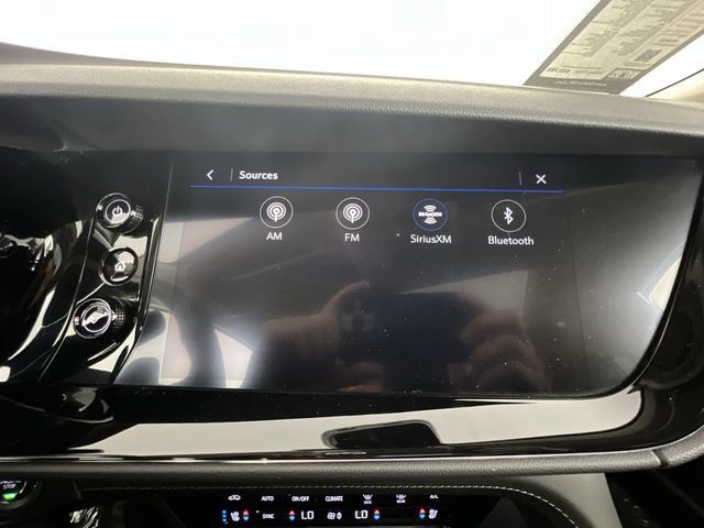 Certified 2023 Buick Envision Avenir AWD/4WD image 13