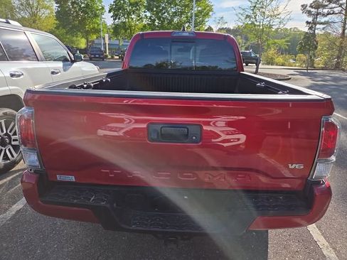 Used 2023 Toyota Tacoma TRD Sport image 4