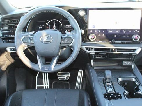 Certified 2025 Lexus RX 500h F Sport image 15