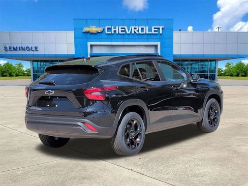 New 2026 Chevrolet Trax LT w/ Driver Confidence Package image 4