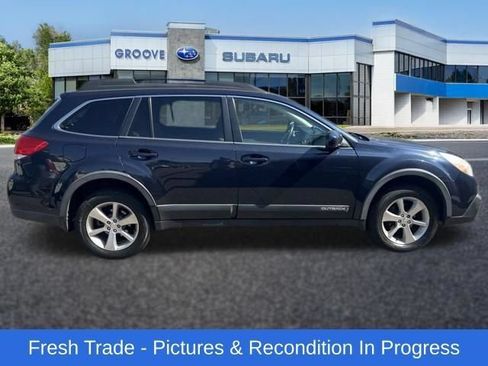 Used 2014 Subaru Outback 2.5i Limited w/ Moonroof Package AWD/4WD image 6