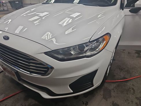 Used 2020 Ford Fusion SE FWD image 30