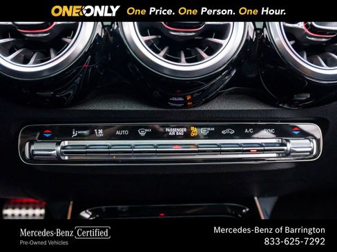 Used 2022 Mercedes-Benz GLB 250 4MATIC image 28