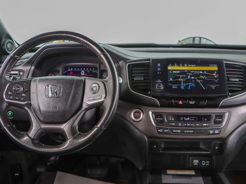Used 2023 Honda Passport TrailSport image 18
