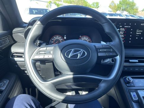 Used 2024 Hyundai Palisade Calligraphy AWD/4WD image 18