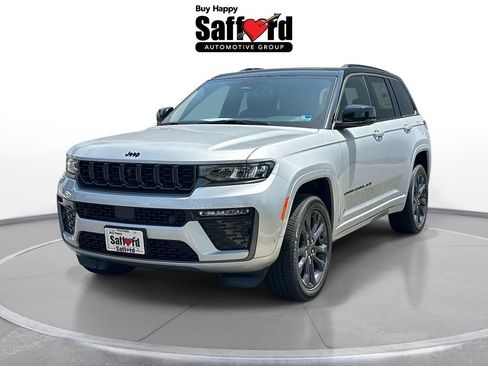 New 2026 Jeep Grand Cherokee Limited AWD/4WD image 1