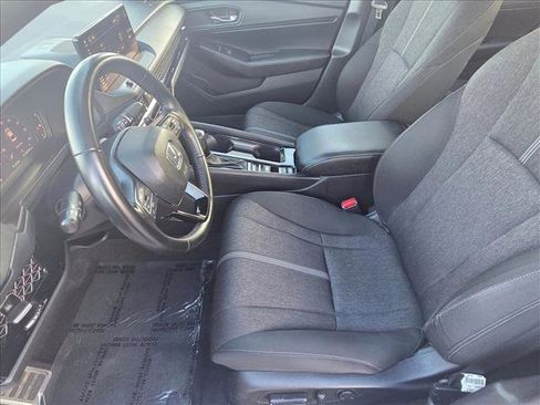 Used 2023 Honda Accord Sport image 14
