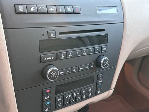 Used 2008 Buick LaCrosse CXL w/ Driver Confidence Package FWD image 7