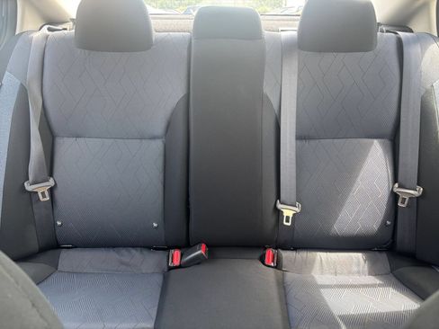 Used 2025 Nissan Versa SV FWD image 35