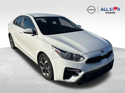 Used 2020 Kia Forte LXS image 1