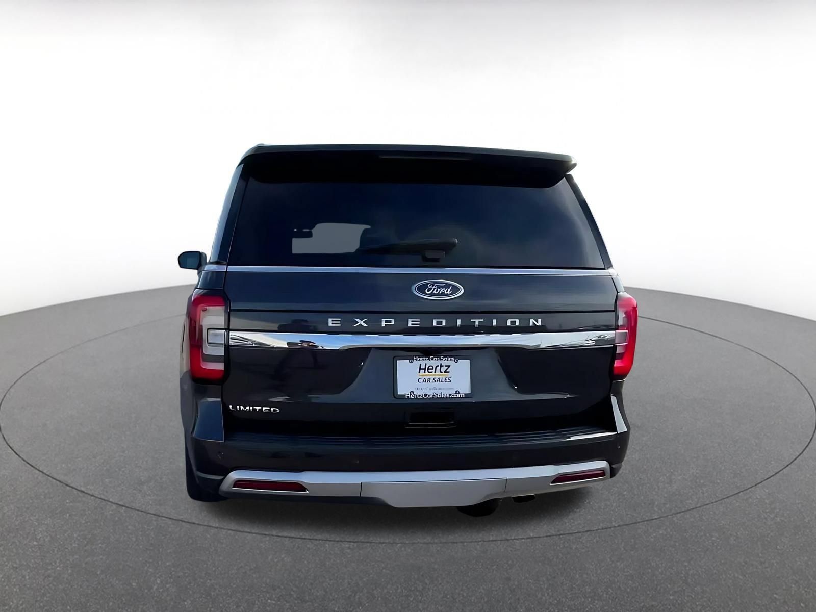 Used 2024 Ford Expedition Limited AWD/4WD image 12