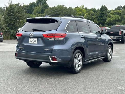 Used 2019 Toyota Highlander Limited AWD/4WD image 5