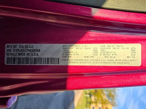 Used 2024 Jeep Wrangler Unlimited Rubicon 392 image 33