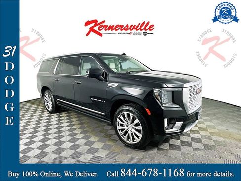 Used 2023 GMC Yukon XL Denali image 1