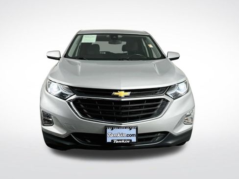 Used 2020 Chevrolet Equinox LT w/ Driver Convenience Package FWD image 2