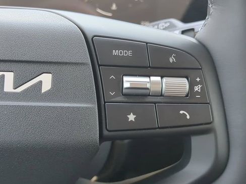 Used 2026 Kia Sportage SX FWD image 26