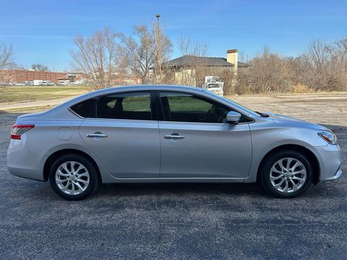 Used 2018 Nissan Sentra SV FWD image 6