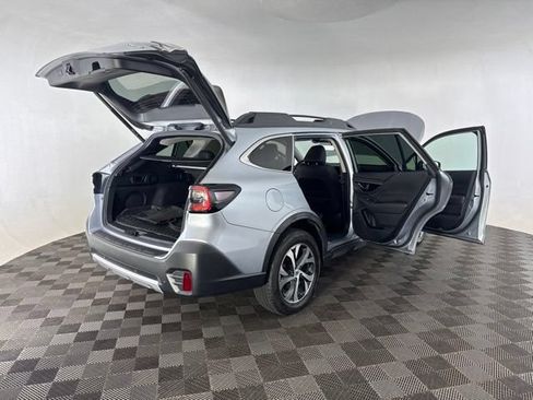 Used 2020 Subaru Outback Limited AWD/4WD image 18