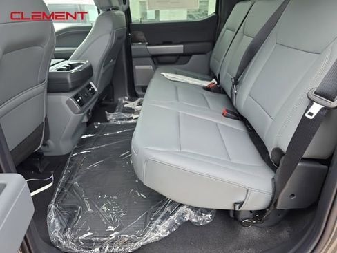 New 2025 Ford F150 Lightning Flash image 31