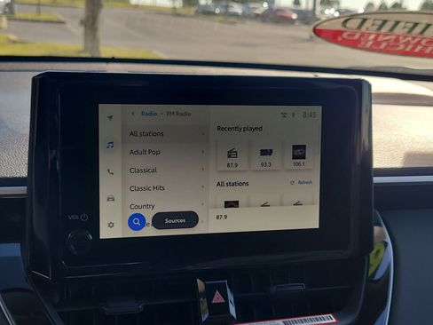 Used 2026 Toyota Corolla Cross LE image 23