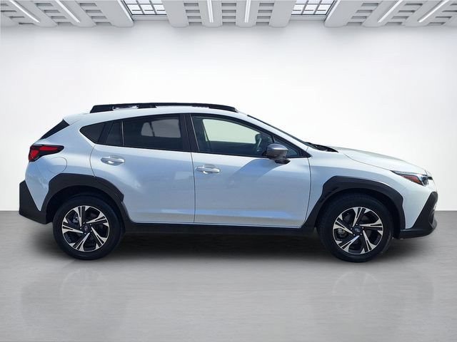 Used 2025 Subaru Crosstrek 2.5i Premium AWD/4WD image 35