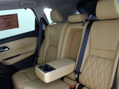 Certified 2023 Nissan Rogue Platinum image 21