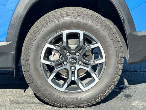 Used 2026 Chevrolet Equinox ACTIV w/ Convenience Package III AWD/4WD image 43