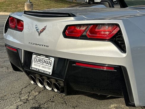 Used 2019 Chevrolet Corvette Stingray Convertible w/ 2LT Preferred Equipment Group image 6