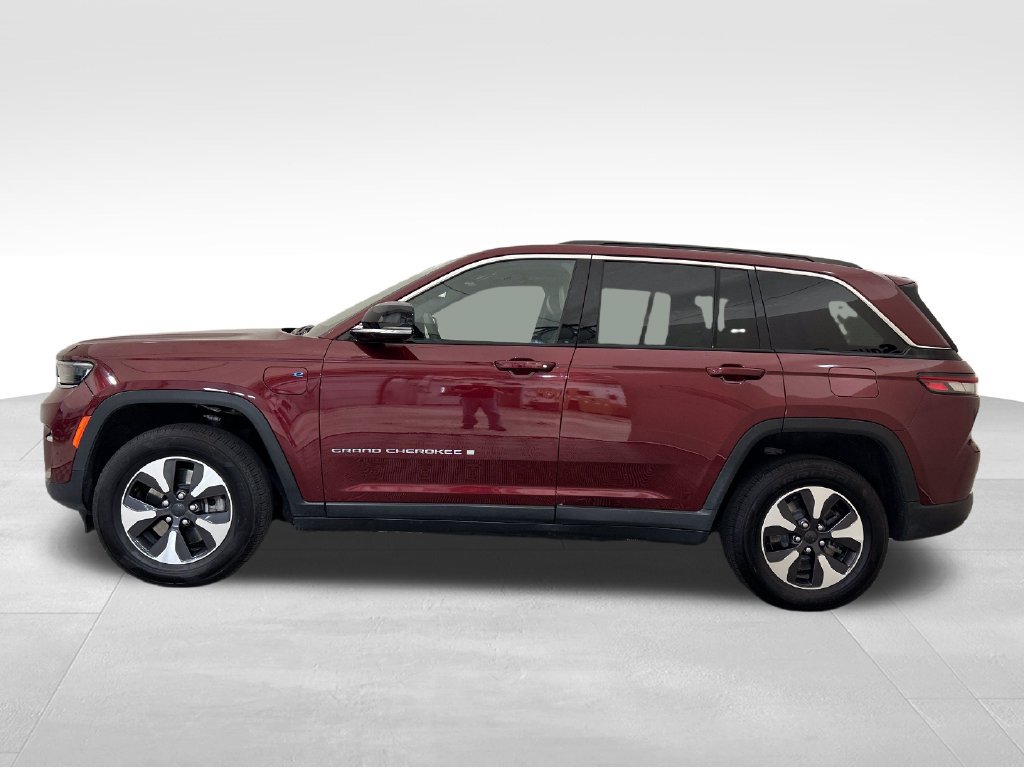 Used 2024 Jeep Grand Cherokee Limited 4xe AWD/4WD image 2
