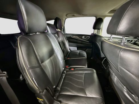 Used 2019 INFINITI QX60 Luxe w/ Essential Package FWD image 27