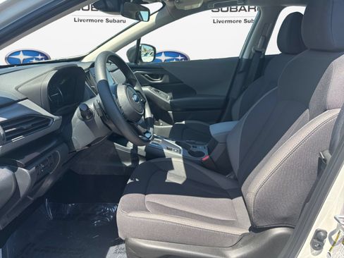 Used 2025 Subaru Crosstrek 2.5i Premium AWD/4WD image 10