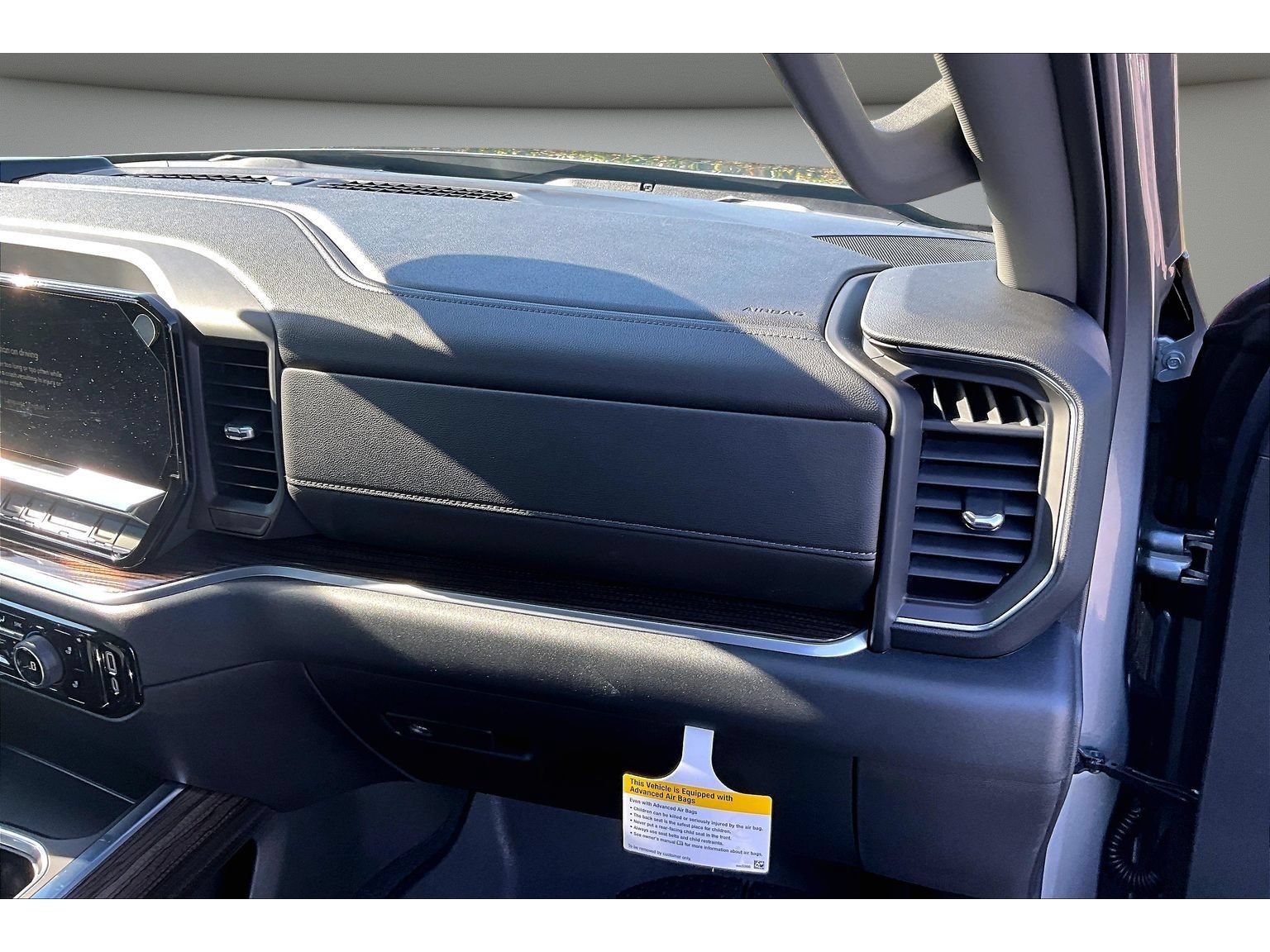 New 2026 Chevrolet Silverado 1500 RST w/ Redline Edition AWD/4WD image 48