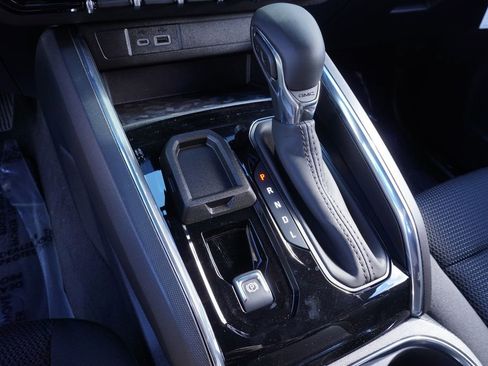 New 2026 GMC Canyon Elevation w/ Convenience Package image 19