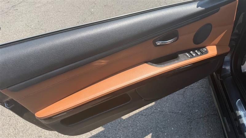 Used 2011 BMW 335i Convertible RWD image 14