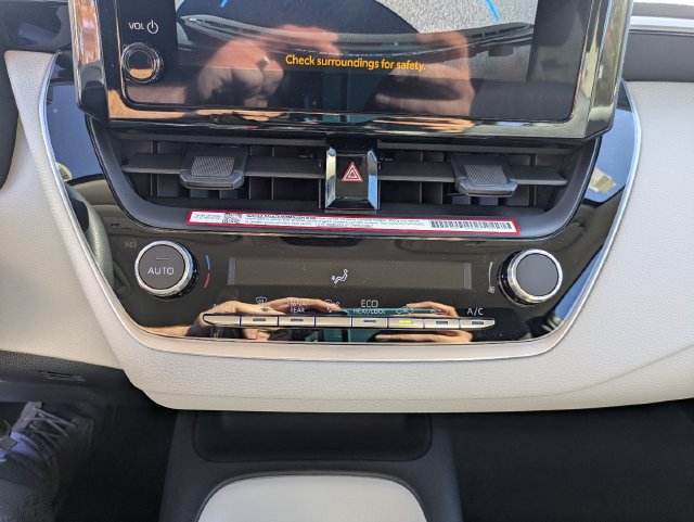 New 2027 Toyota Corolla LE FWD image 23