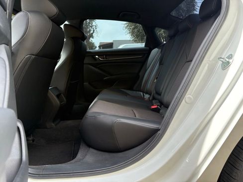 Used 2022 Honda Accord Sport image 10