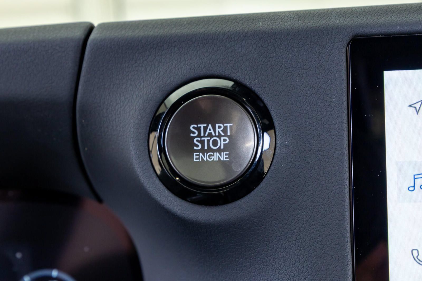 Used 2026 Lexus GX 550 w/ Accessory Package (2T) AWD/4WD image 21