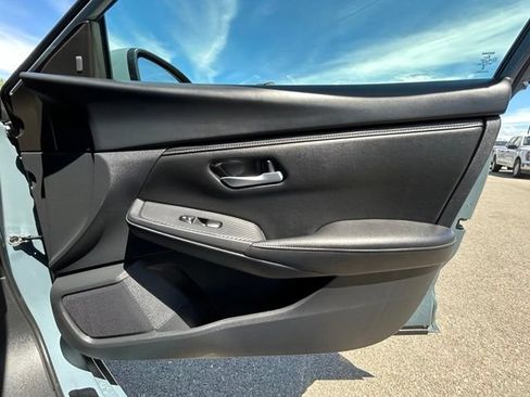 Used 2025 Nissan Sentra SV w/ All-Weather Package FWD image 31