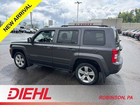 Certified 2016 Jeep Patriot Latitude AWD/4WD image 8