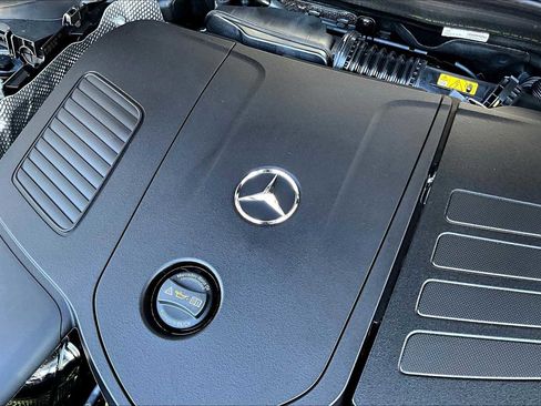 New 2026 Mercedes-Benz GLC 300 4MATIC image 19