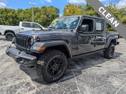 Used 2024 Jeep Gladiator Sport image 8