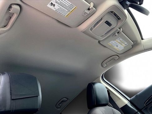 Used 2021 Buick Envision Preferred image 22