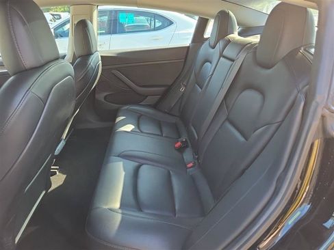 Used 2021 Tesla Model 3 Standard Range Plus RWD image 7