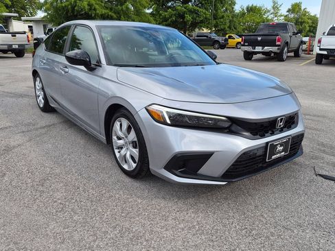 Used 2024 Honda Civic Sport image 3