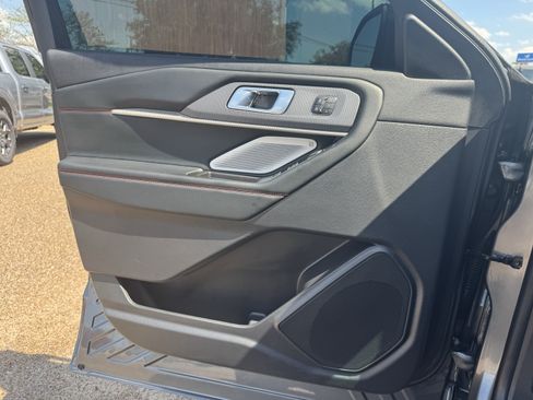 Certified 2025 Ford Explorer ST w/ Sun And Sound Package AWD/4WD image 20