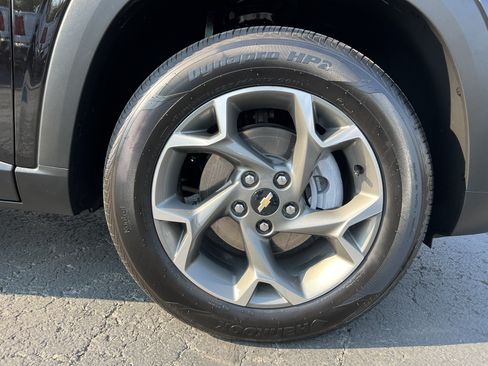 Used 2026 Chevrolet Trax LT w/ Driver Confidence Package FWD image 10